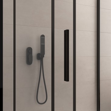 Coppia di maniglie squadrate nero opaco per box doccia Lagoa-Duo, design minimalista e presa ergonomica per l'apertura centrale.