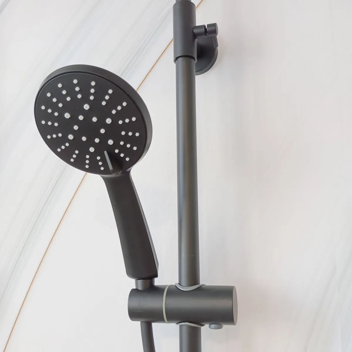 Colonne de douche noire avec mitigeur 25 ou 30 pommeau de...