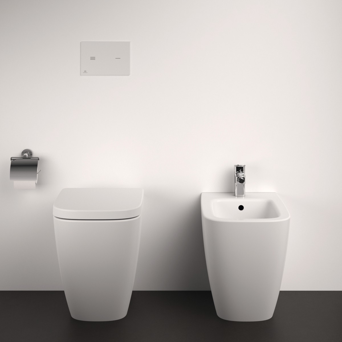 Bidet filo muro con fissaggi nascosti LIFE B Ideal Standard