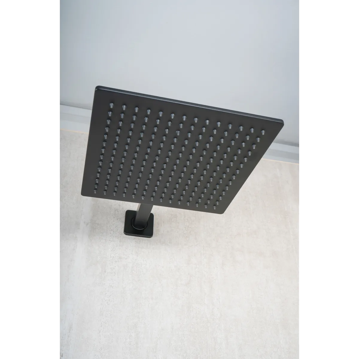 POMMEAU DE DOUCHE SEVEN NOIR 25 X 25