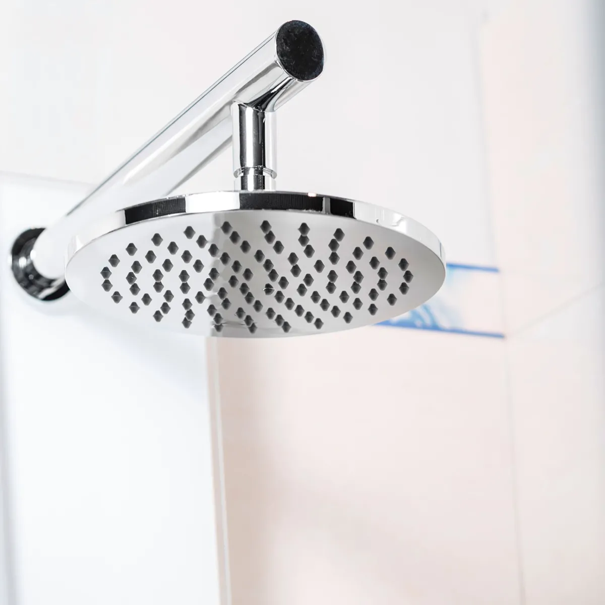 Colonne de douche multifonction CRYSTAL en verre trempé
