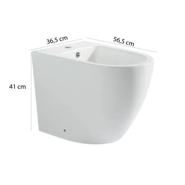 Coppia di sanitari filo muro traslati in offerta