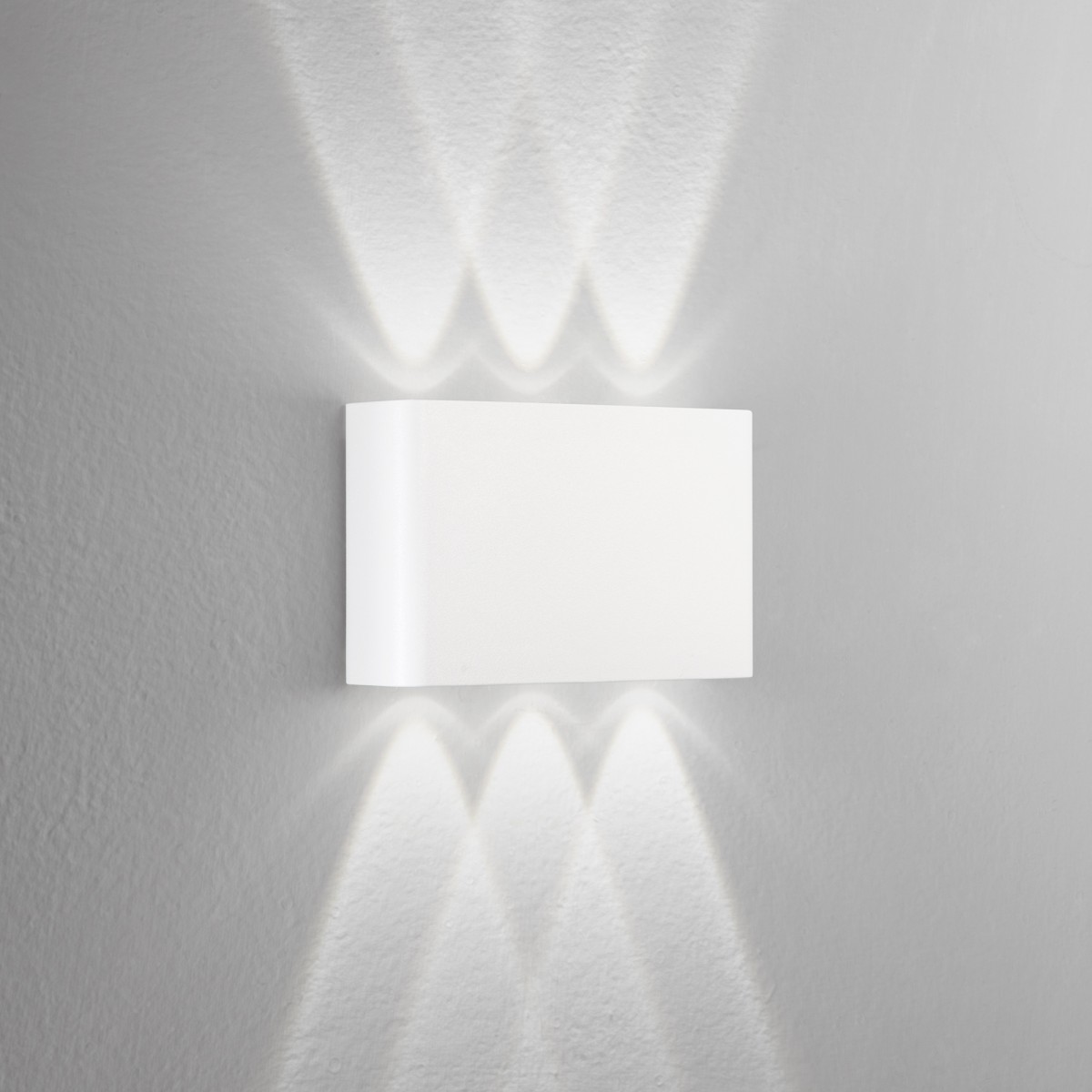 APPLIQUE BIEMISSIONE LED KLEIN BIANCA 6X1W 6W 600LM CCT...