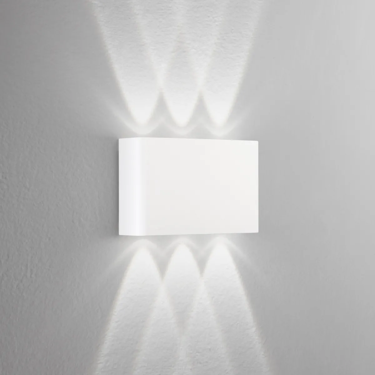 APPLIQUE BIEMISSIONE LED KLEIN BIANCA 6X1W 6W 600LM CCT...