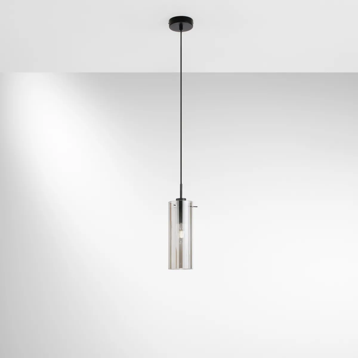 SOSPENSIONE MAGIC NERA 1XE27 10X150CM