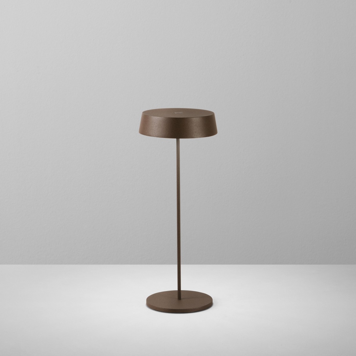 LAMPADA DA TAVOLO RICARICABILE LED COCKTAIL BRONZO 2,2W...
