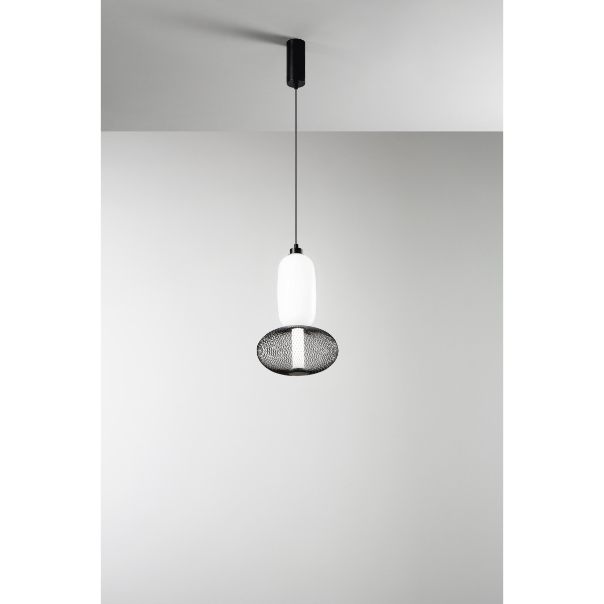 SOSPENSIONE LED INKAS NERA IN VETRO 16W 1860LM CCT...