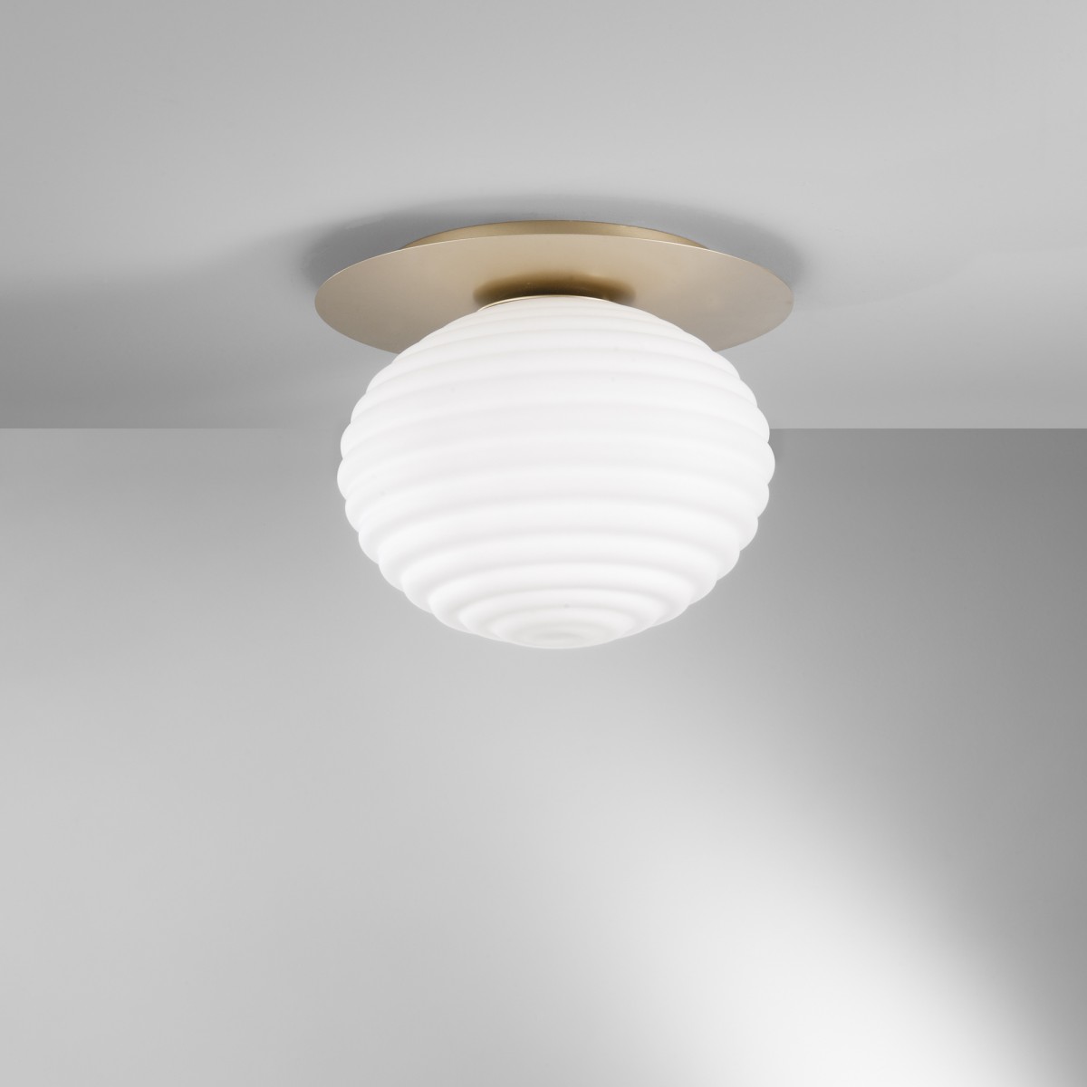 PLAFONIERA RIPPLE ORO 1XE27 35X35X28CM