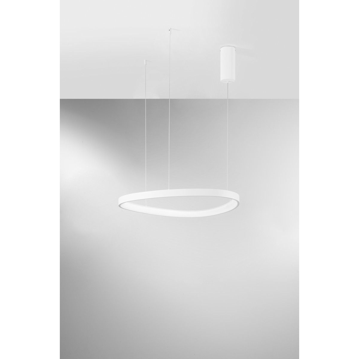 SOSPENSIONE LED KLAPTON BIANCA 58W 8360LM CCT 65X3,5X150CM
