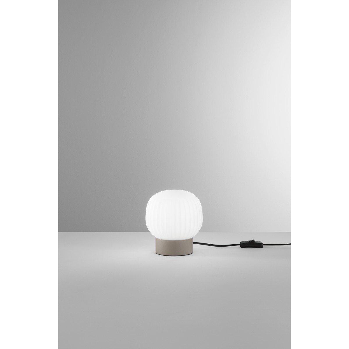 Lampada da Tavolo Moderna Minimal | Mondialshop