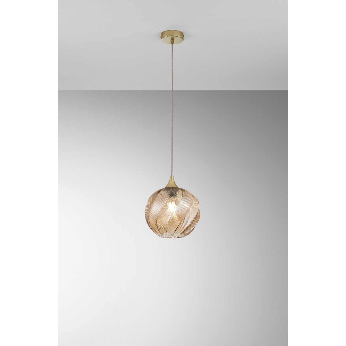 Suspension en verre ambré Majesty 1XE27 23X120CM