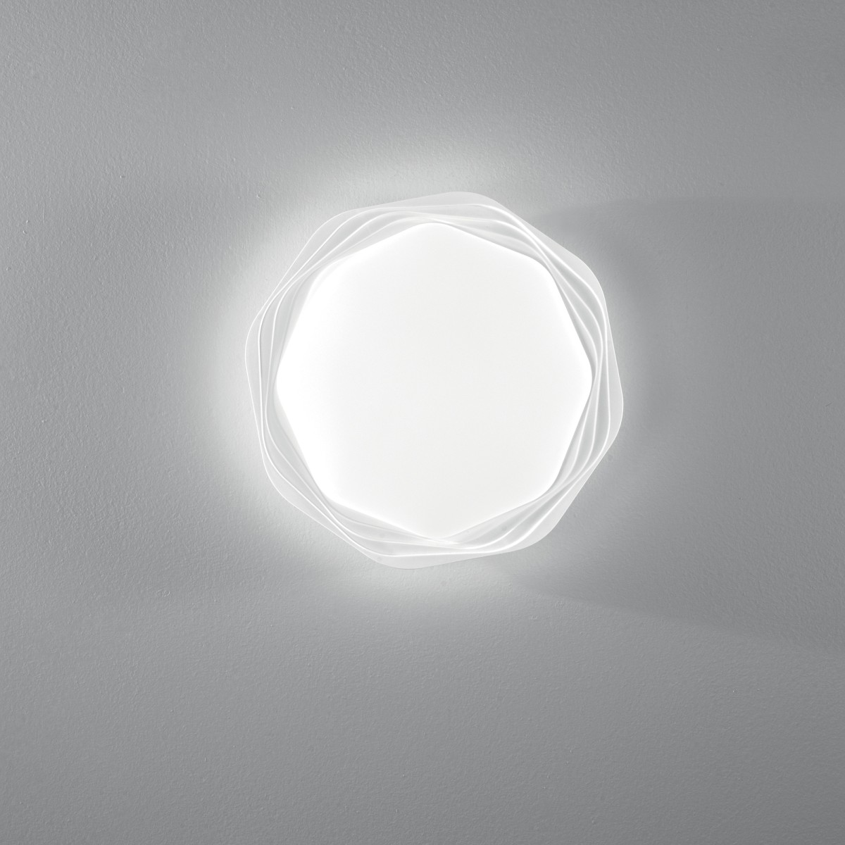 Plafonnier LED blanc marguerite 24W 2460LM CCT 42X42X8,5CM