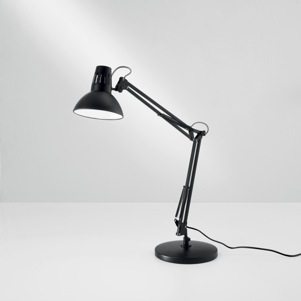 LAMPADA DA TAVOLO ARTIFEX NERA 1XE27 23X23X73,8CM