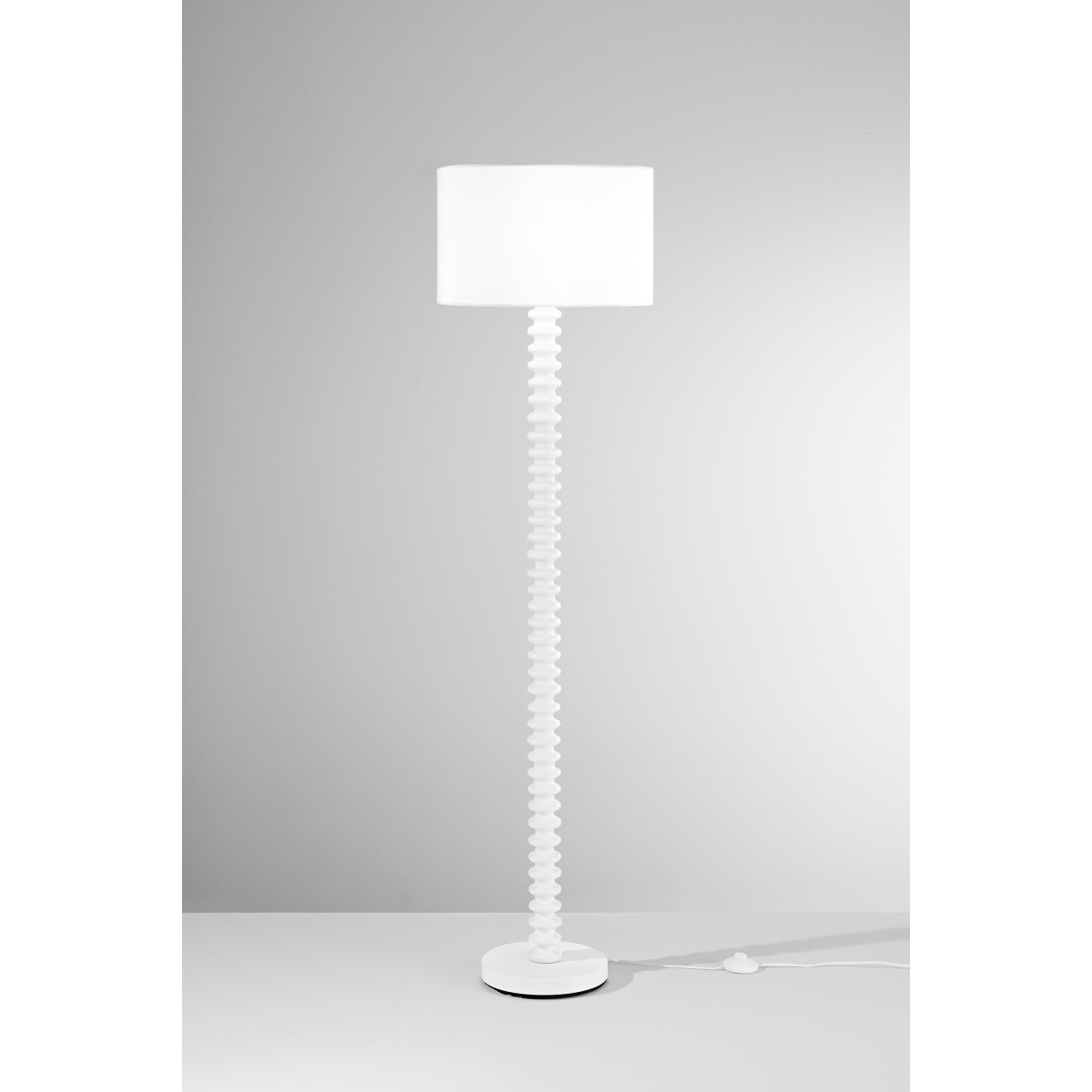 Lampadaire Sultan blanc en métal et velours, 1 ampoule...