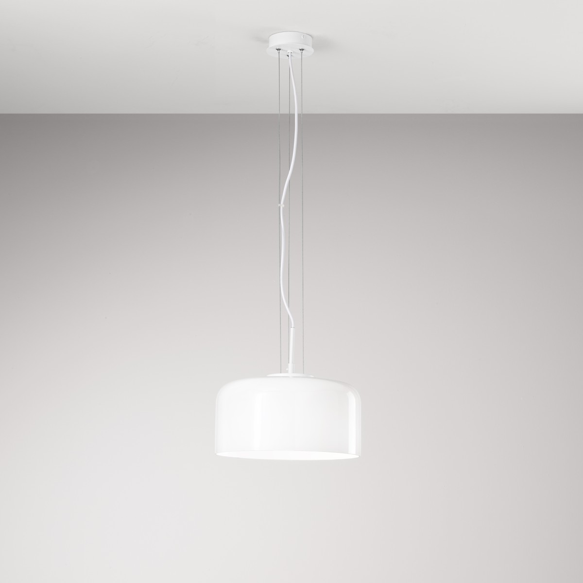SOSPENSIONE GIBUS BIANCA 1XE27 30X30X150CM