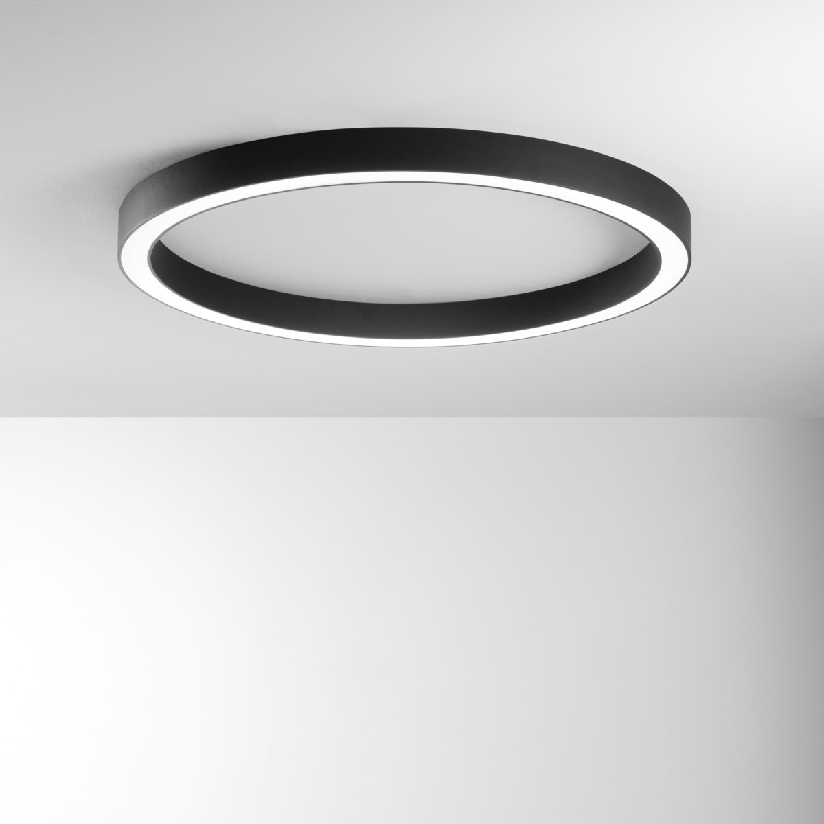 Plafonnier LED noir DEMOS 120 W 13 200 lm CCT 120 x 8,5 cm