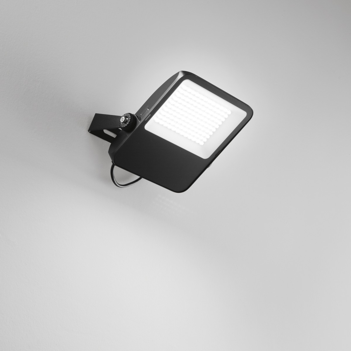 PROIETTORE LED TAURUS NERO 100W 12000LM 6500K IP65...