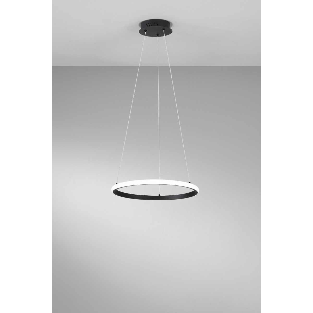 SOSPENSIONE LED AXIS NERA 20W 2200LM CCT 40X150CM