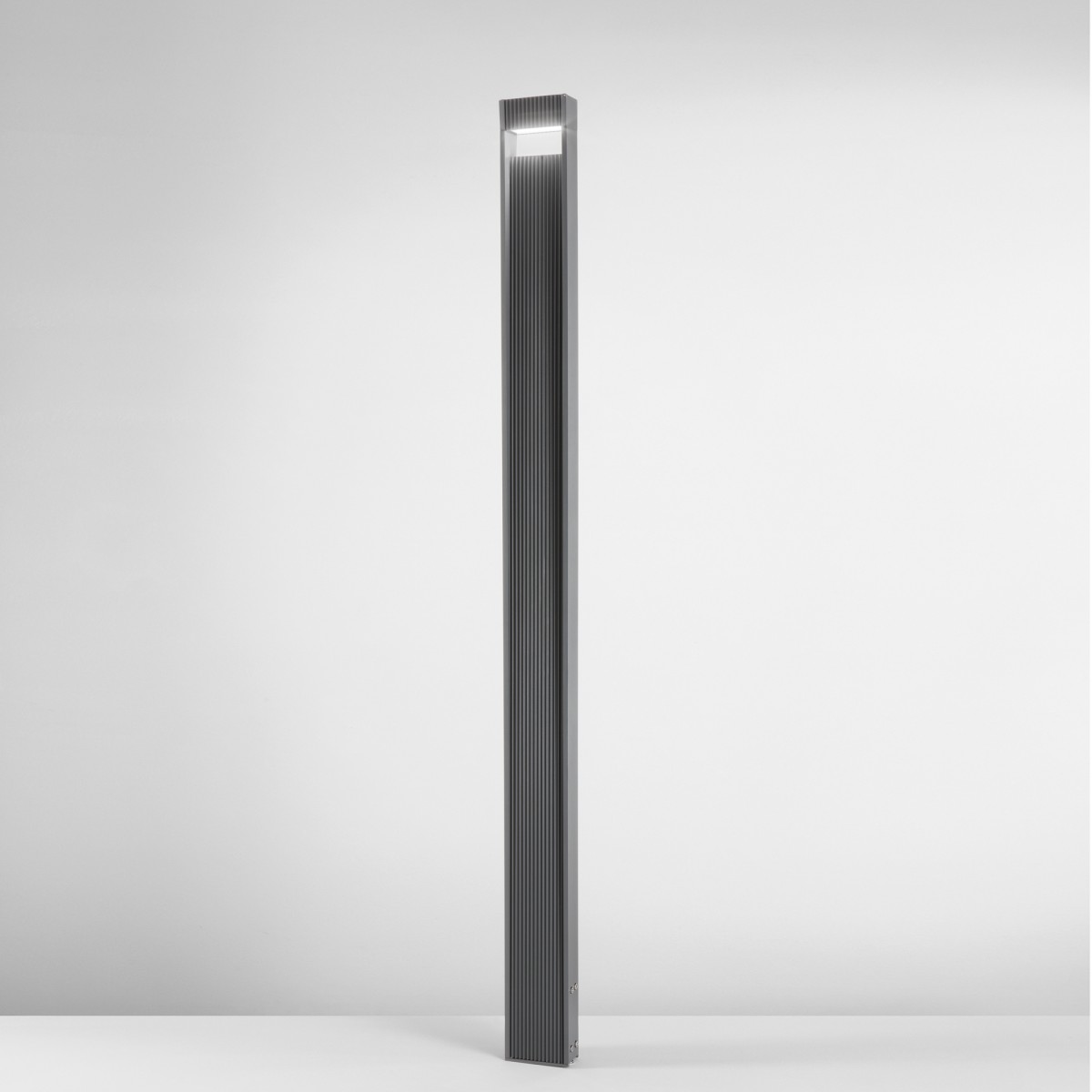 PALO LUMINA ANTRACITE 26W 3500LM 3000K IP65 17X80X230CM