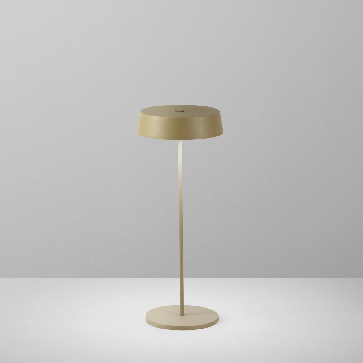 Wiederaufladbare LED-Tischleuchte | Mondialshop