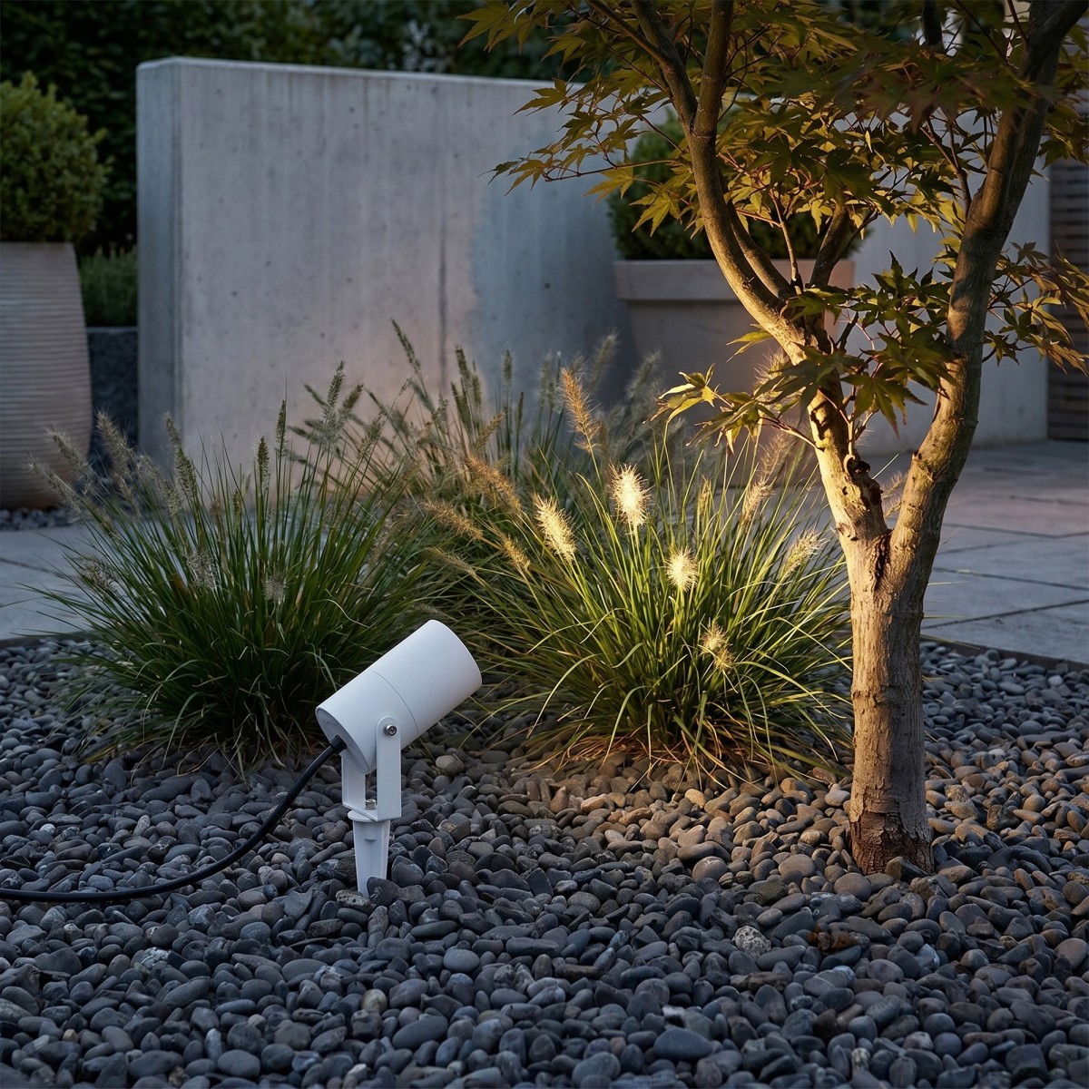 Projecteur de jardin avec piquet | Mondialshop