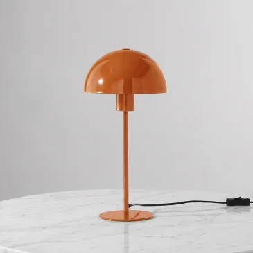 Lampada in metallo design moderno e stiloso disponibile in 5 varianti  1XE27