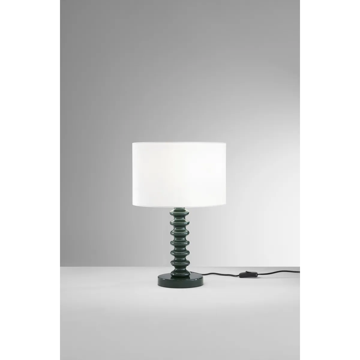 Tischleuchte aus weißem Samt und Metall | Mondialshop