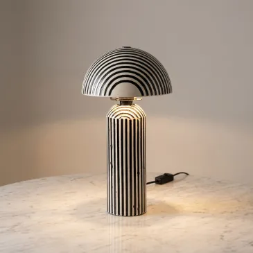 Lampada da tavolo nera in ceramica Attacco E14 Design contemporaneo per interni e ufficio