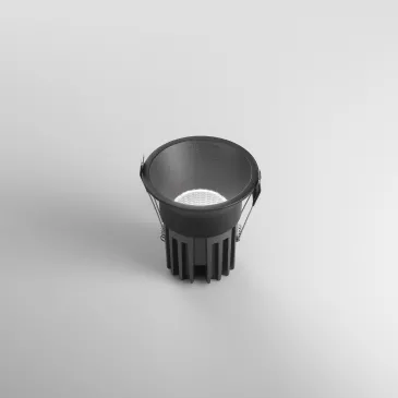 18-W-LED-Einbaustrahler, Weiß oder Schwarz | Mondialshop