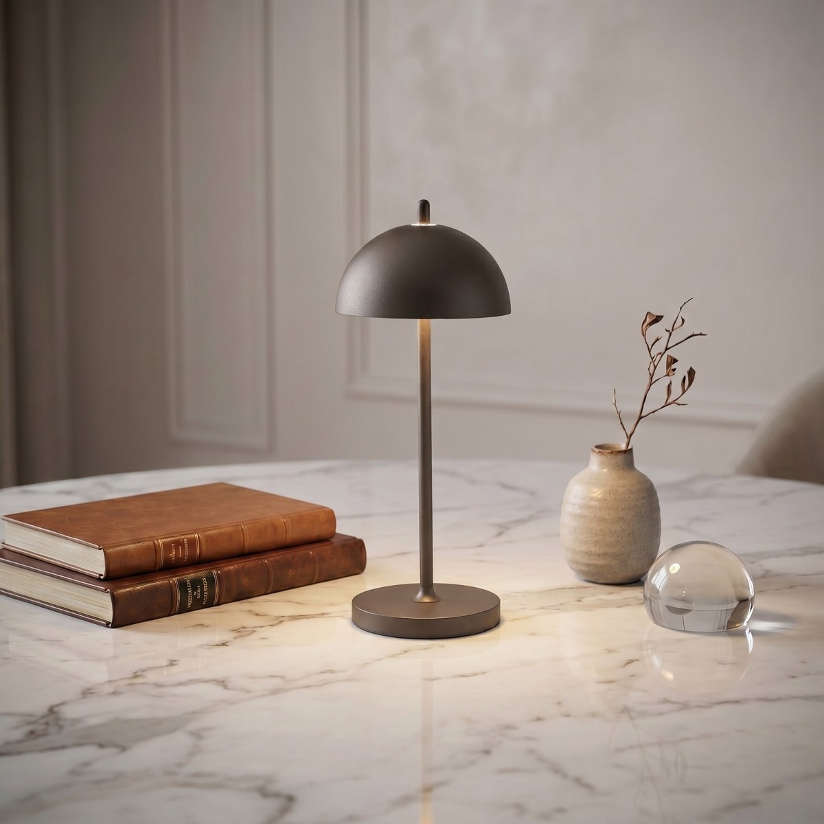 Lampe LED sans fil haute luminosité IP44 | Mondialshop