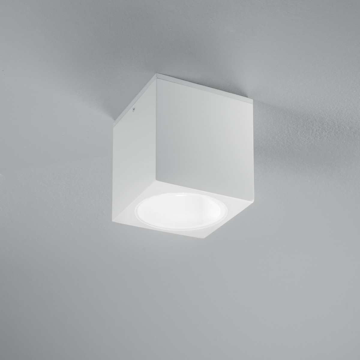 Quadratische Außendeckenleuchte IP54 | Mondialshop