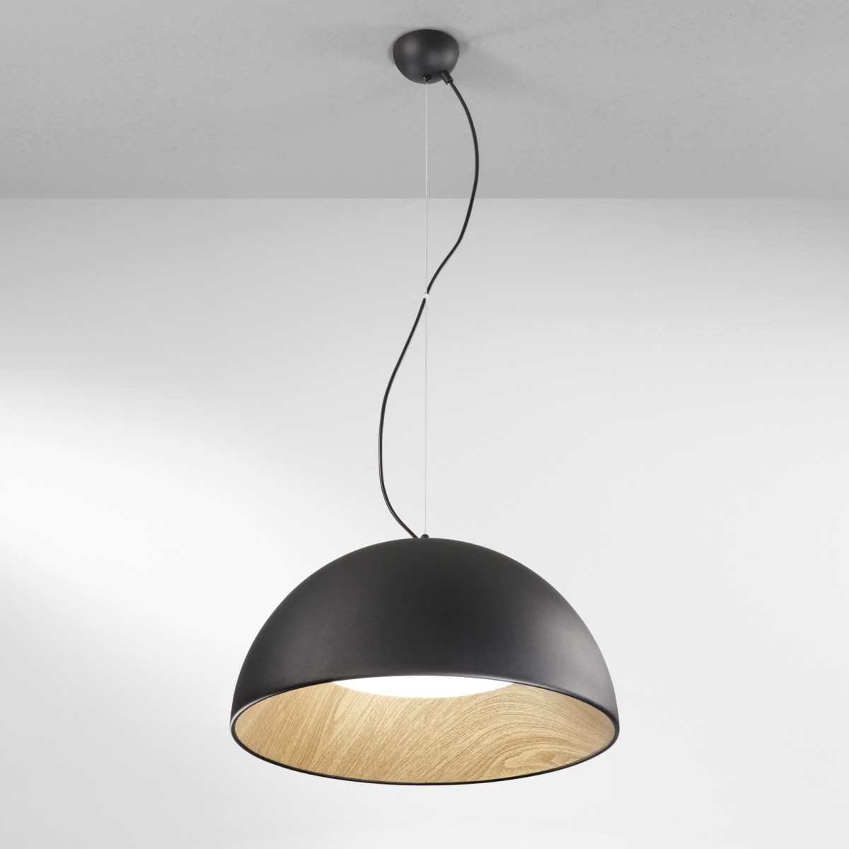 Runde LED-Pendelleuchte in Gold oder Schwarz | Mondialshop