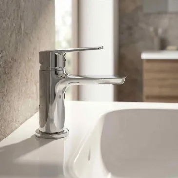 Rubinetto lavabo cromato 1...