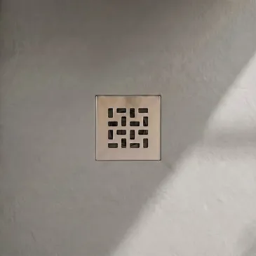 Receveur de douche en résine gris clair à trou latéral PLUS
