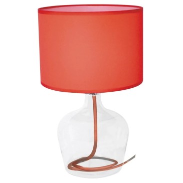 Quattro interpretazioni di stile per la tua casa ideale per dare carattere a comodini e zone living