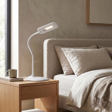 lampada da comodino LED touch, proposta in tre distinte varianti di stile contemporaneo