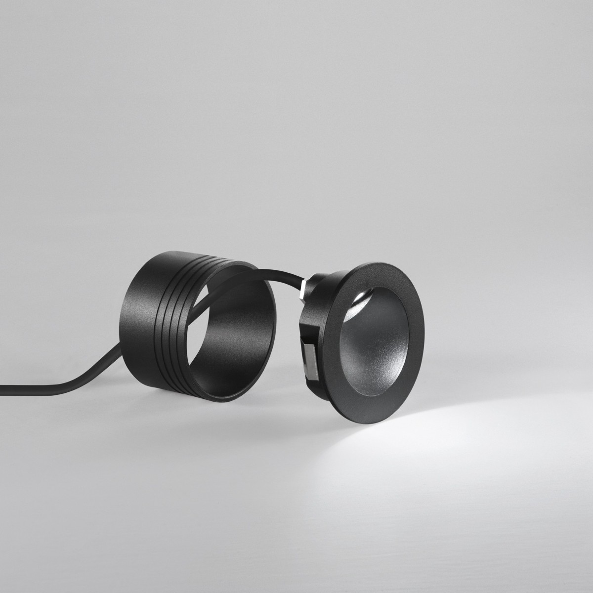 Segnapassi LED Tondo Luce Calda | Mondialshop