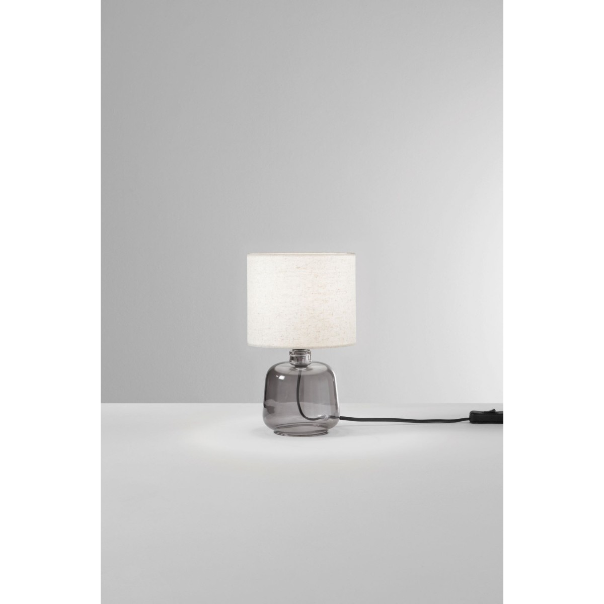 Moderne Tischleuchte in 4 Farbvarianten | Mondialshop