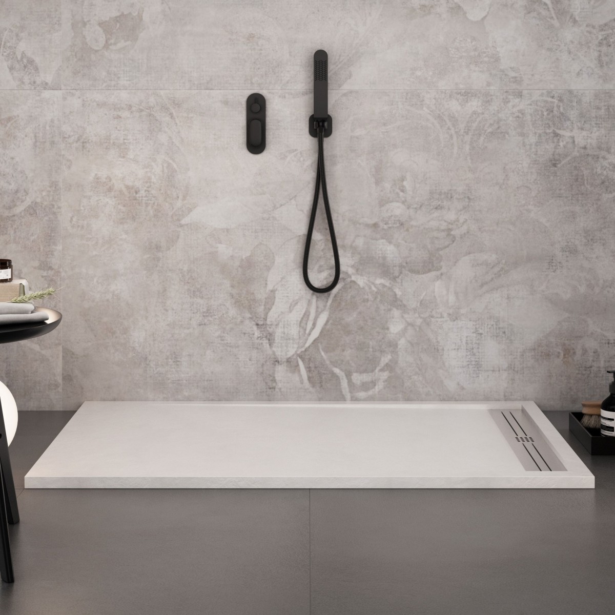 Receveur de douche en résine blanche avec grille de...