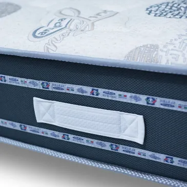 Matelas Star 160x190 avec ressorts indépendants et mémoire de 25 cm de haut