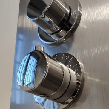 Colonna Idromassaggio Inox Spazzolato Termostatica | Diamante